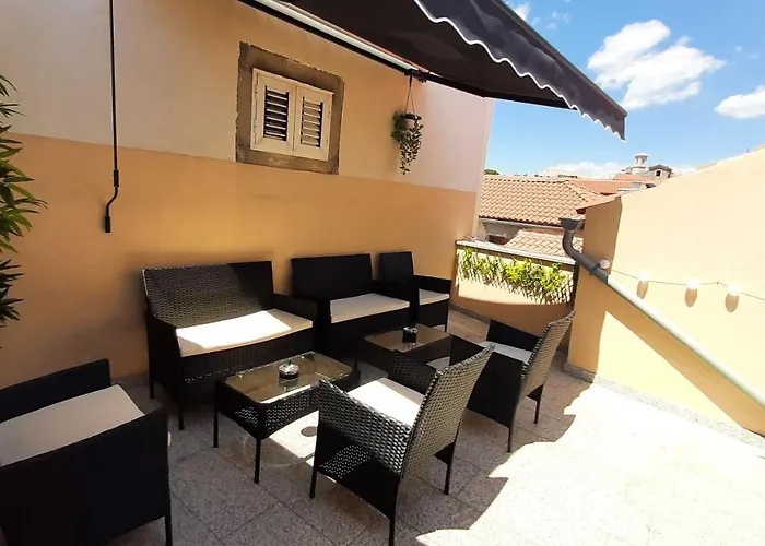 Apartment Decumana Krk Town