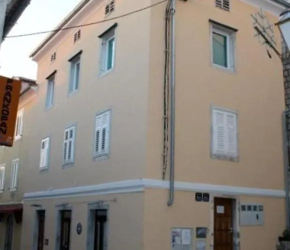 Decumana Apartment Krk Town